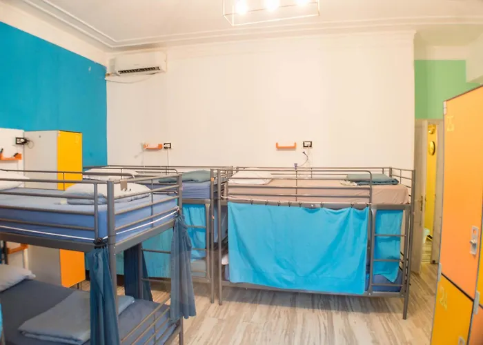 Victoria House Hostel